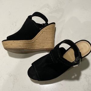 Marc Fisher MFHUNNY Wedge Heel